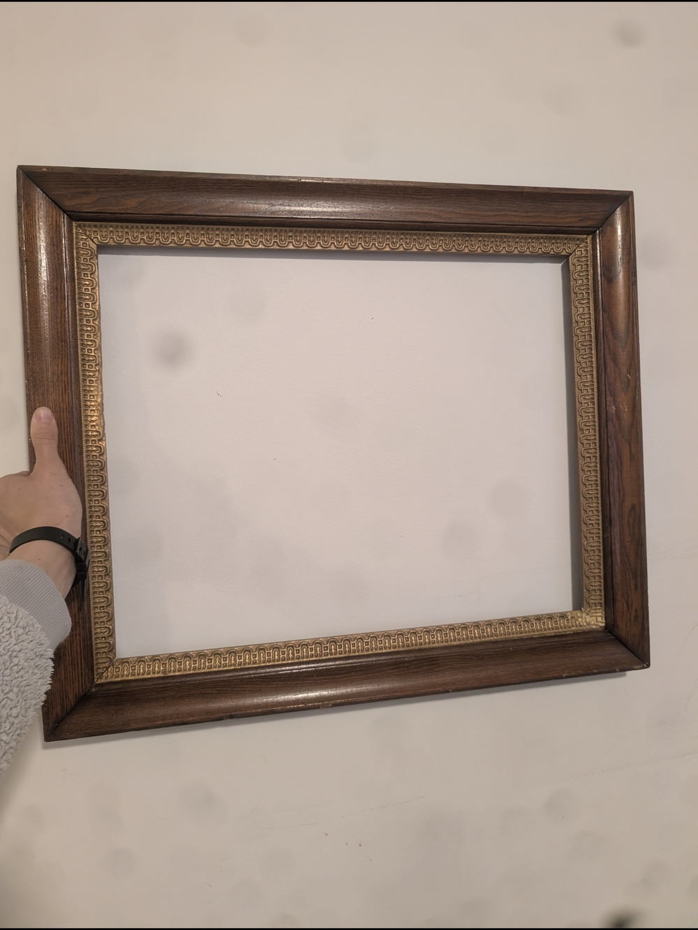 Ornate Vintage Wood and Gold Decorative Picture Frame - Brown/Gold